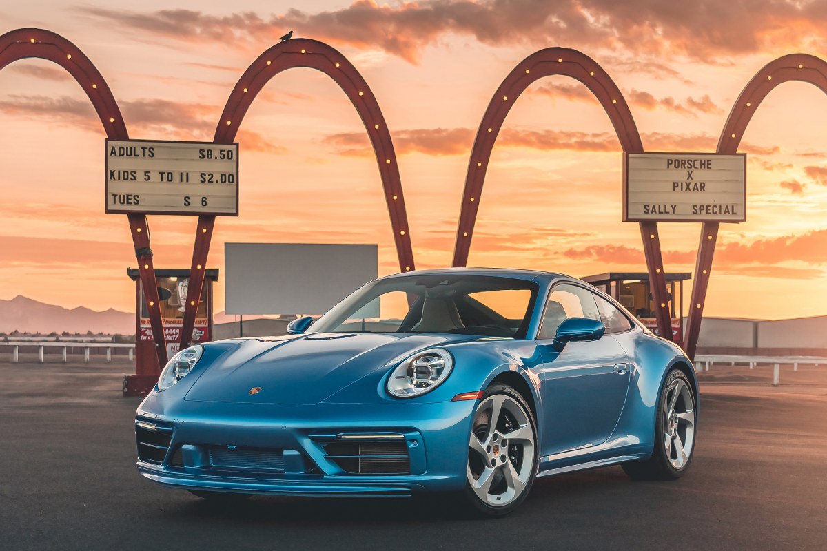 Porsche 911 Sally Special inspirowane bohaterką kreskówki Auta sprzedane za $3,600,000
